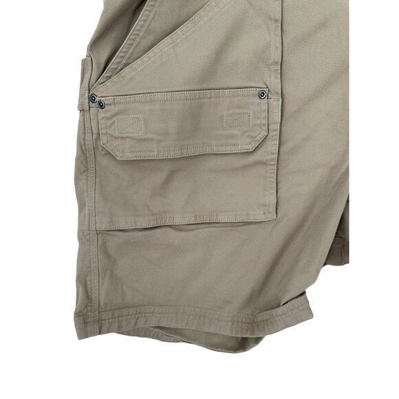 Duluth Trading Co Cargo Shorts Coolmax Flex Firehose Mens 46 Beige - Picture 3 of 15